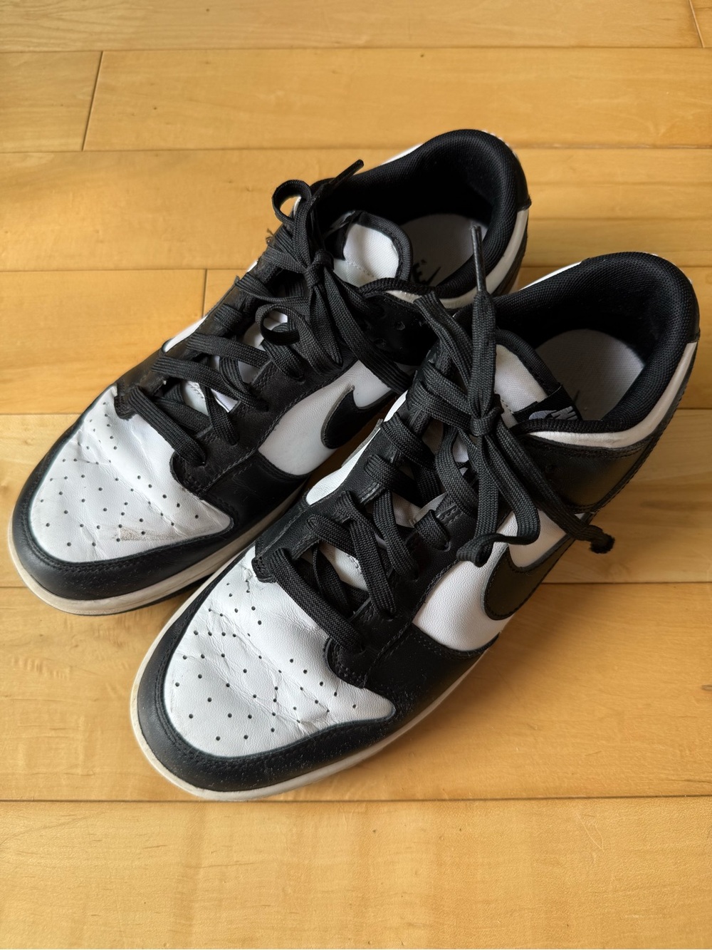 Nike Dunk Low Black White
